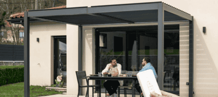 Elektrická bioklimatická pergola
